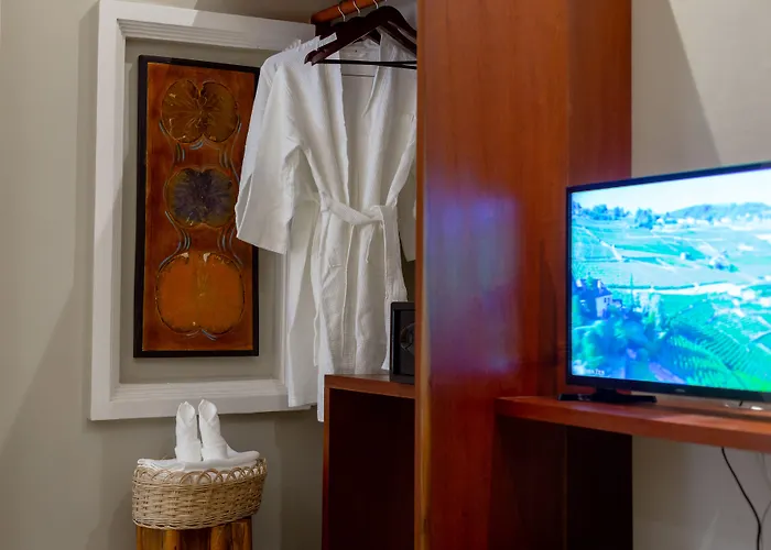Reservoir, Yoga & Wellness Retreat Hotel 4*